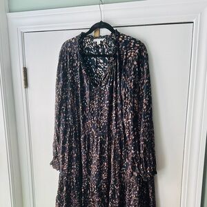 beachlunchlounge Black Dress with Blush Print Long Sleeve Tiered